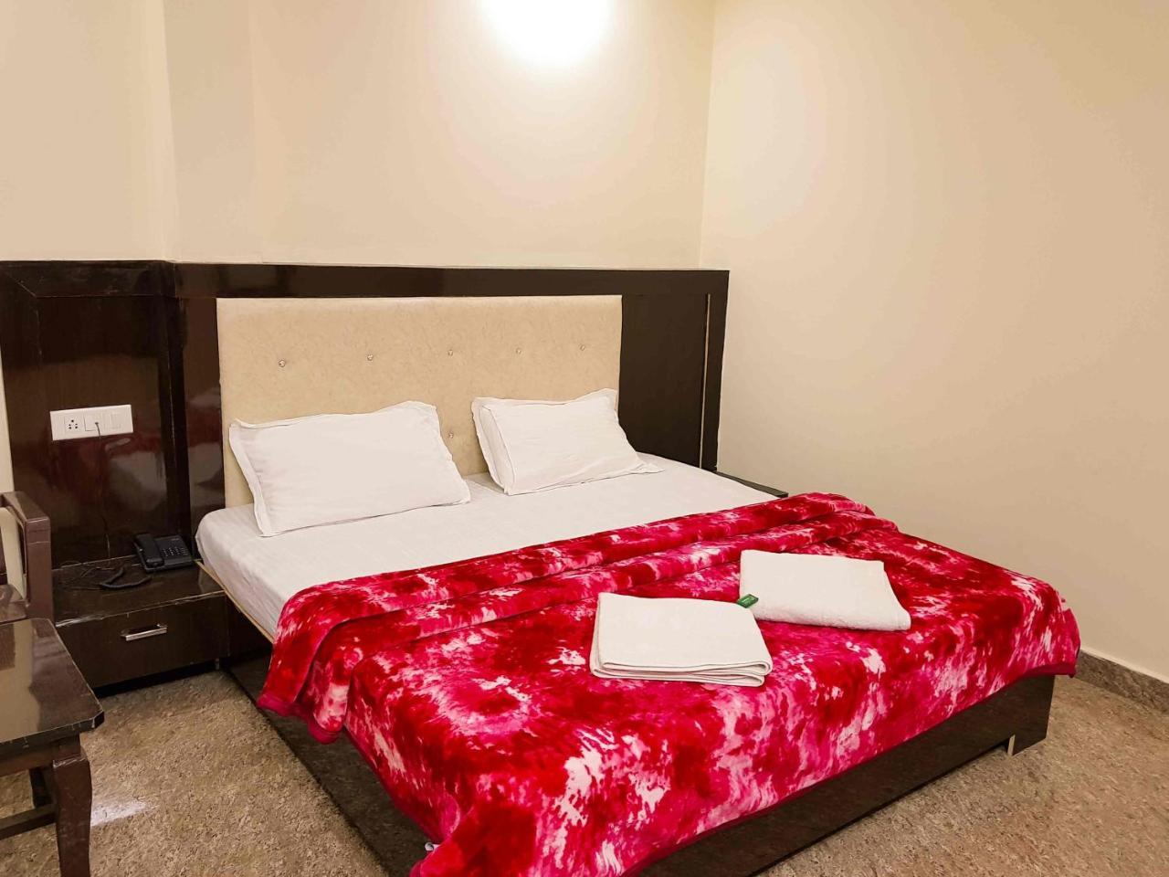 Hotel Homely Abode Dalhousie Exterior foto