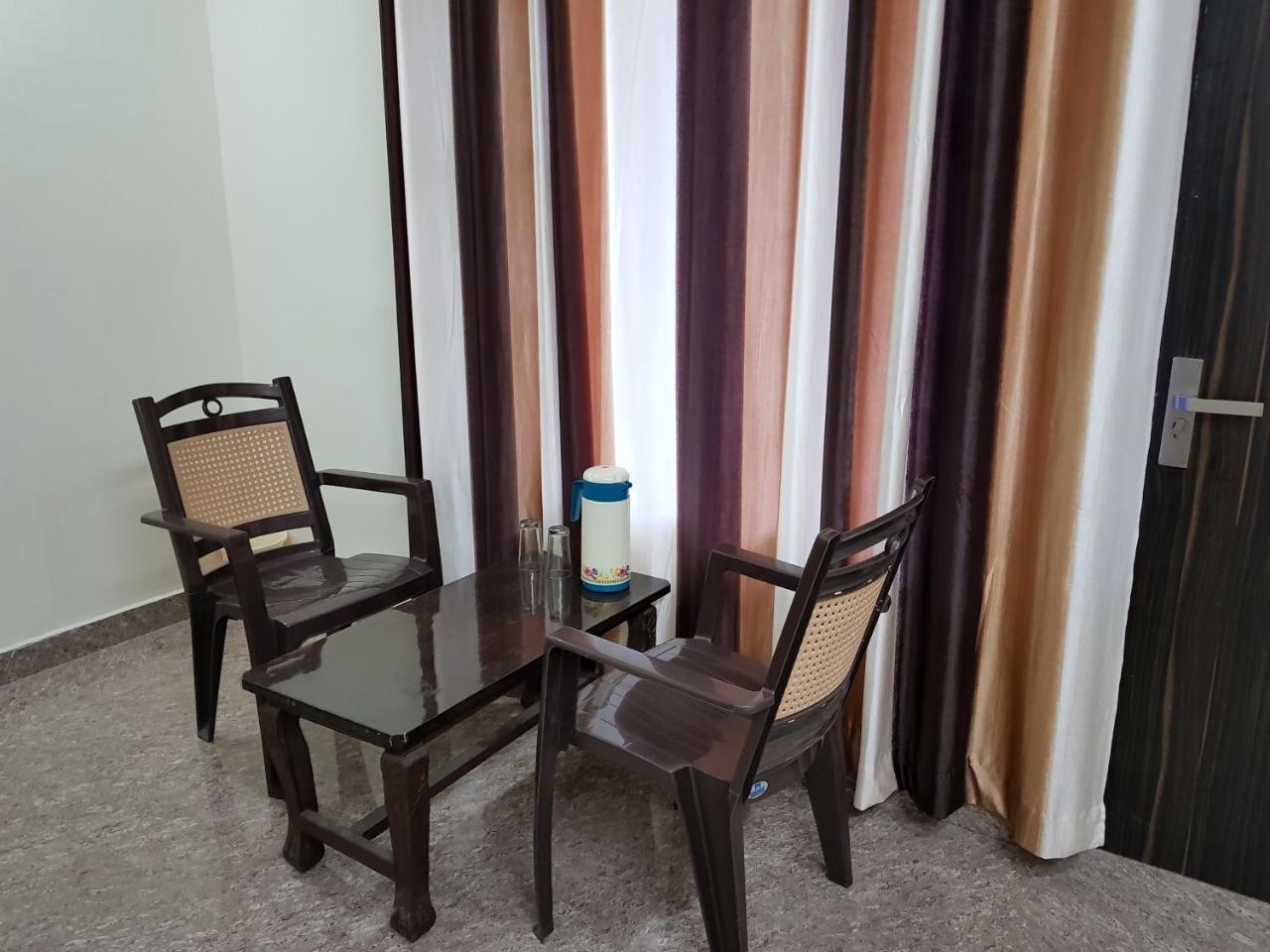 Hotel Homely Abode Dalhousie Exterior foto