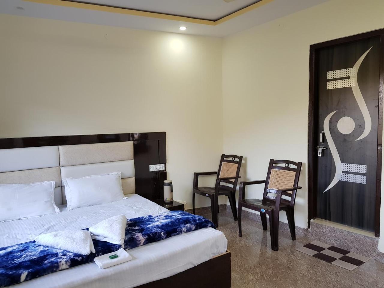 Hotel Homely Abode Dalhousie Exterior foto